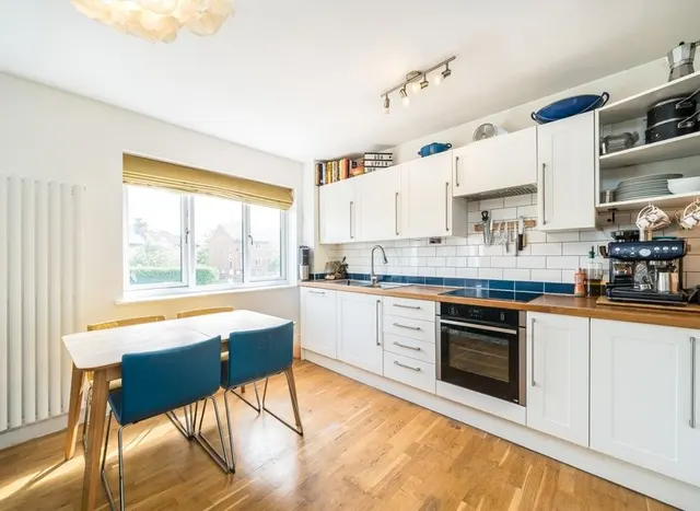 Photo 2 — Upper Tulse Hill, Tulse Hill, SW2