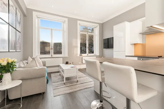 Trebovir Road, Earls Court, SW5, photo 1