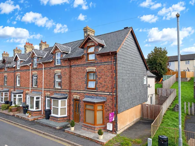 Brecon Road, Builth Wells, LD2, photo 1