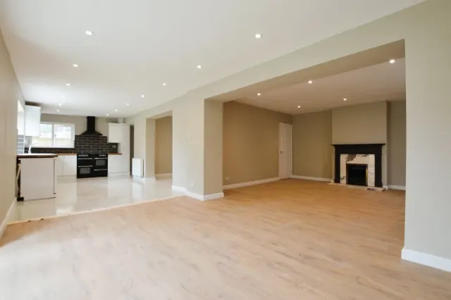 Photo 2 — Aldermaston Road, Pamber End, Tadley,...