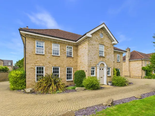 Brookfield Way, Lower Cambourne, CB23, photo 2