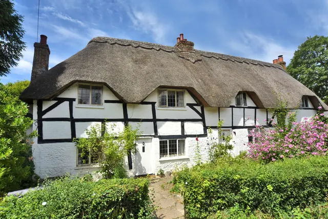Fyfield, SP11, photo 3