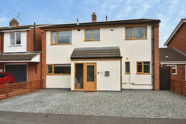 Riversdale Close, Birstall, LE4, photo 1