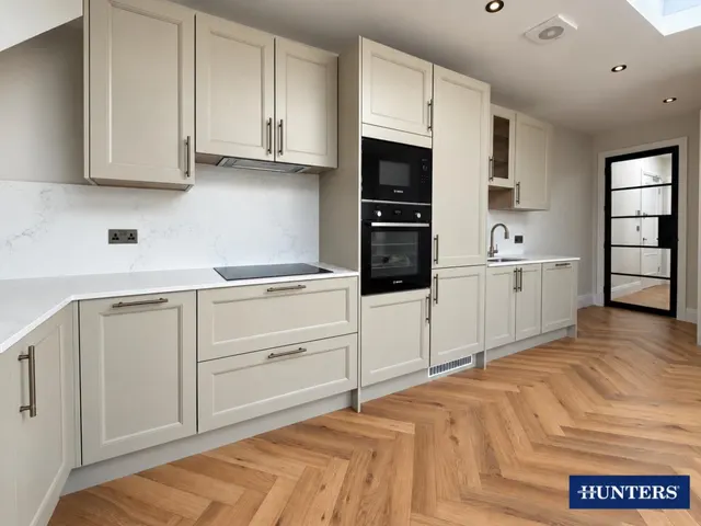 Hazelwood Avenue, Morden, SM4, photo 2