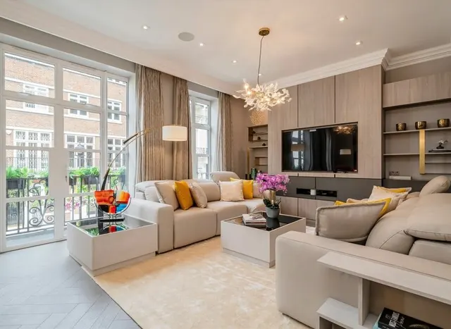Gloucester Square, Westbourne Grove, W2, photo 1