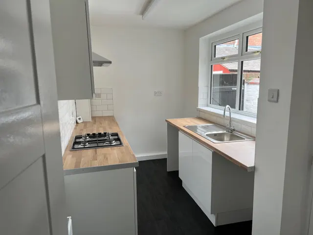 Photo 2 — Wood Street, Middleton, M24