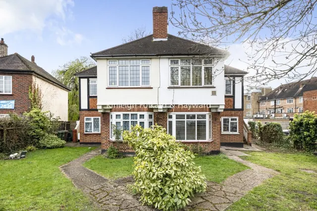 Malden Road, Sutton, SM3, photo 1