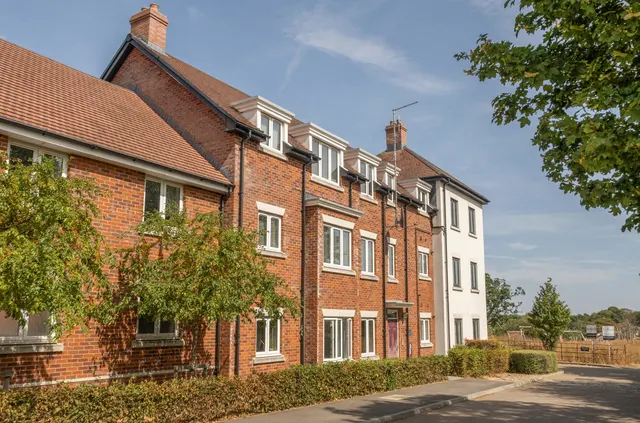 Kenworthy Way, North Stoneham, SO50, photo 1