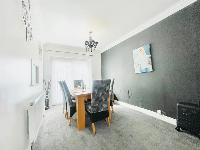 Photo 3 — Hedgemans Road, Dagenham RM9 6DL