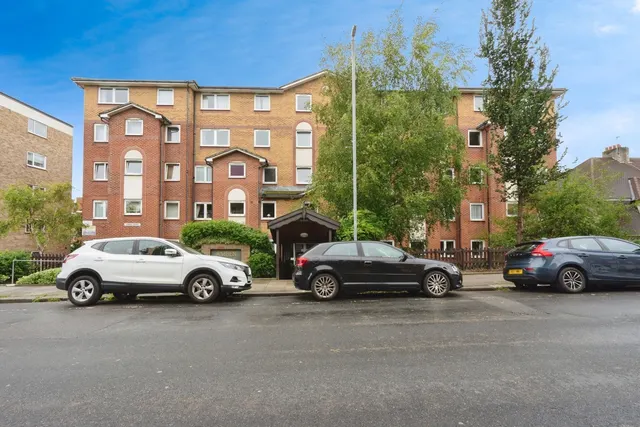 Holland Road, Hove, BN3, photo 1