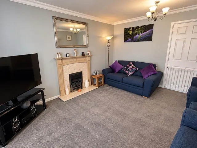 Fitzgerald Place, Brierley Hill, DY5, photo 3