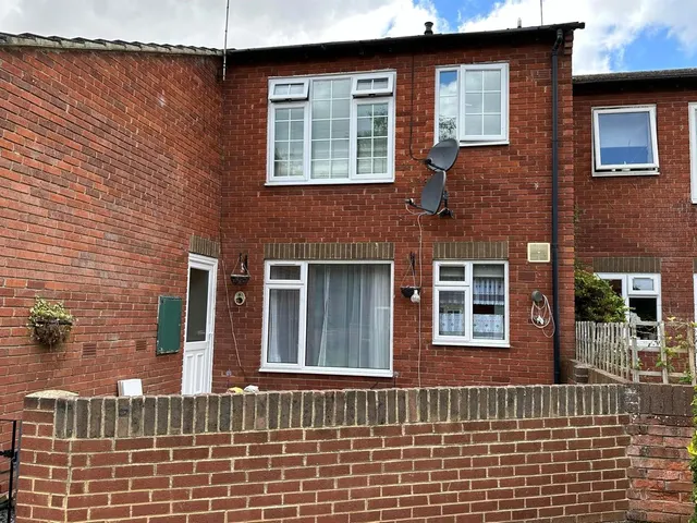 Regent Gardens, Didcot, photo 1