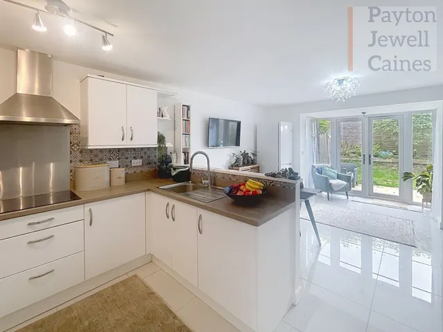 Porlock Close, Bridgend, CF32, photo 2