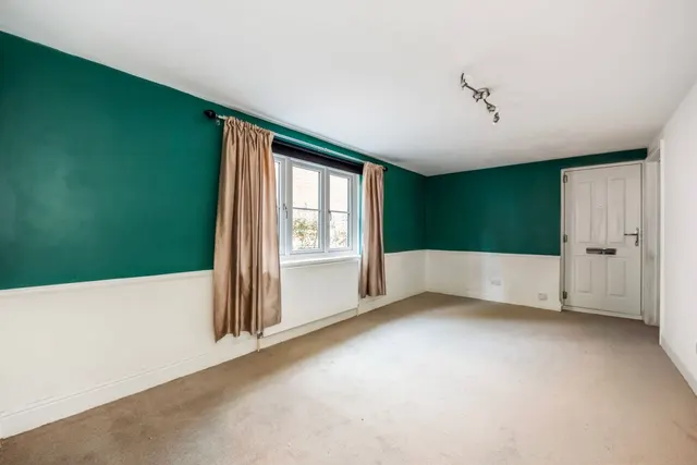 Lyndhurst, SO43, photo 2