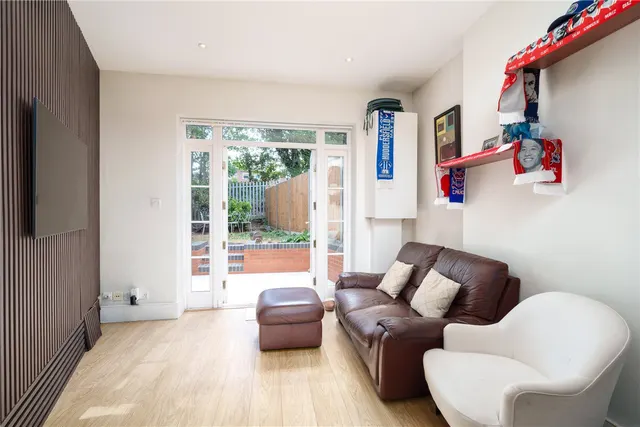 Photo 3 — Fawe Park Road, London, SW15