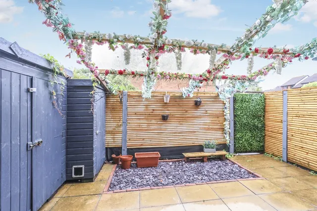 Taverner Close, Poole, BH15, photo 2