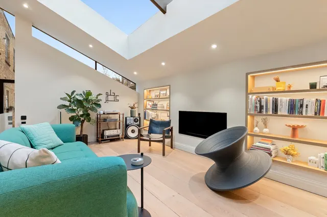 Arlington Avenue, Islington, N1, photo 1
