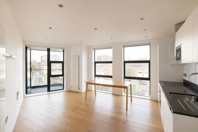 Margerie Court, Esker Place, Bethnal Green E2, photo 1