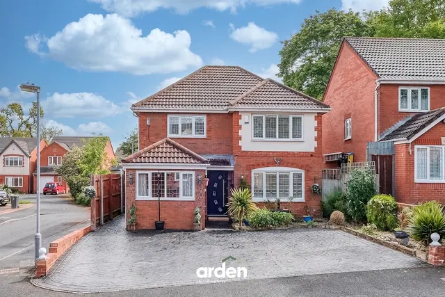 Lime Tree Grove, Birmingham, B31, photo 1