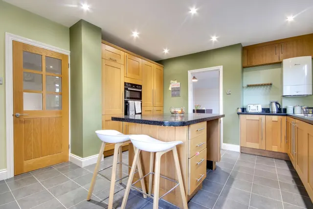 Old Torrington Road, Barnstaple, EX31, photo 2