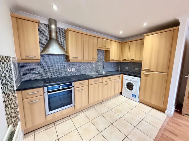 Weldon Road, Broadheath, WA14, photo 3
