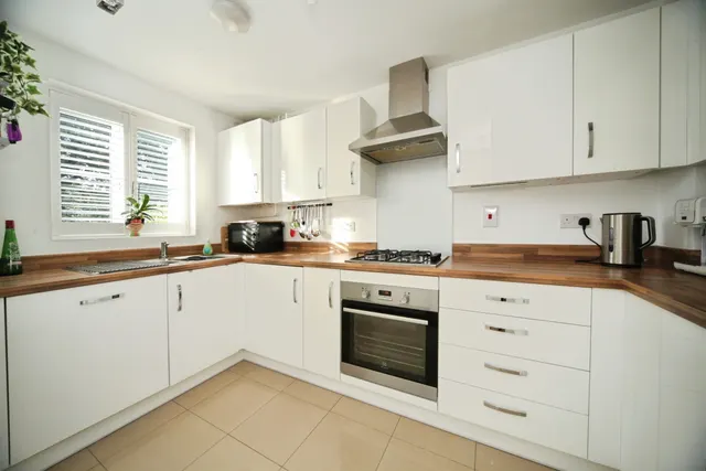 Verde Close, Luton, LU2, photo 3