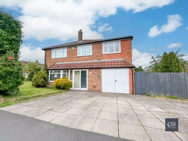 Cedar Drive, Streetly, B74, photo 1