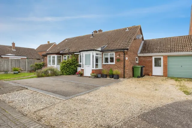 High House Close, Wymondham, Norfolk, NR18, photo 1