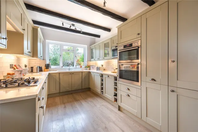 Hogspudding Lane, Newdigate, RH5, photo 3