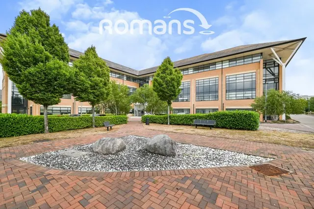 The Boulevard, Bracknell, RG12, photo 1