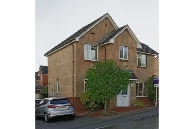 Photo 2 — Glasshouse Lane, Chesterfield