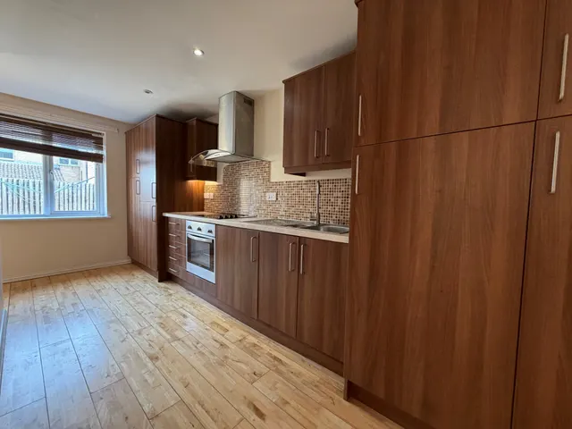 Renson Close, Peterborough, PE4, photo 2