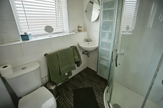 Lovatt Close, Tipton, DY4, photo 3