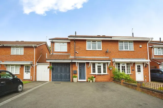 Lovatt Close, Tipton, DY4, photo 1