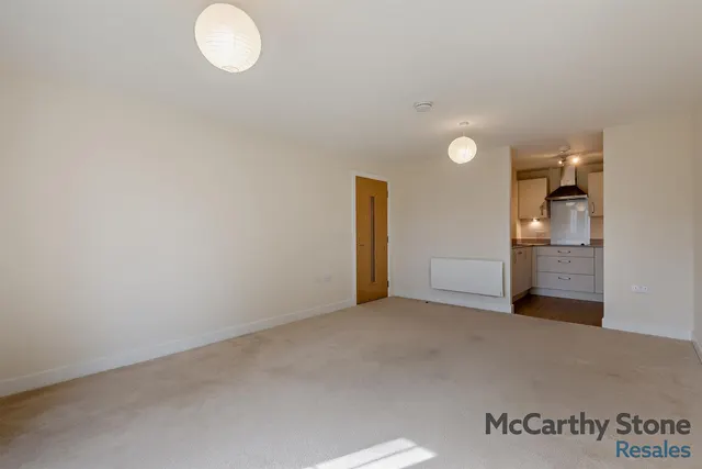 Orchard Lane, Alton, GU34, photo 3