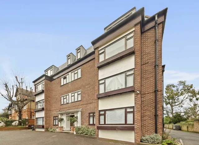 Castlebar Road, Ealing, W5, photo 1