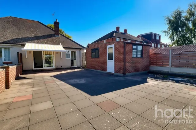 Meadow Way, Dartford, DA2, photo 2