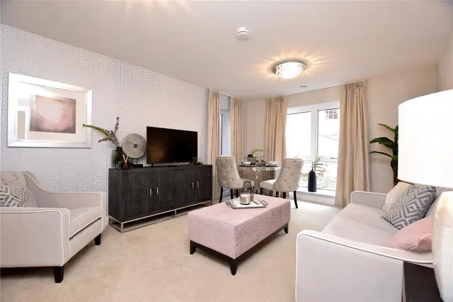 Thomas Wolsey Place, Ipswich, IP4, photo 1