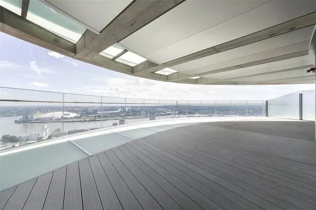 Arena Tower, London, photo 3