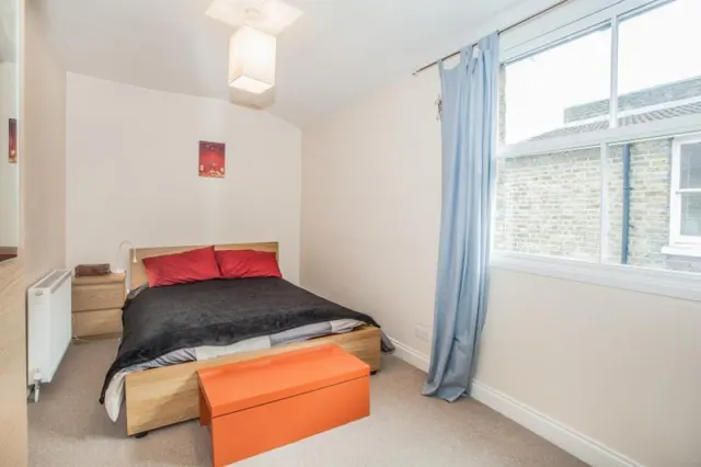 Oaklands Grove, Shepherds Bush, W12, photo 3