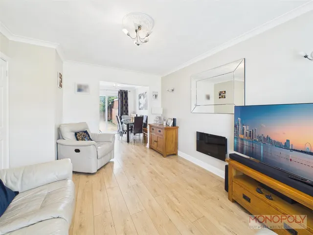 Queensway, Gwersyllt, LL11, photo 3