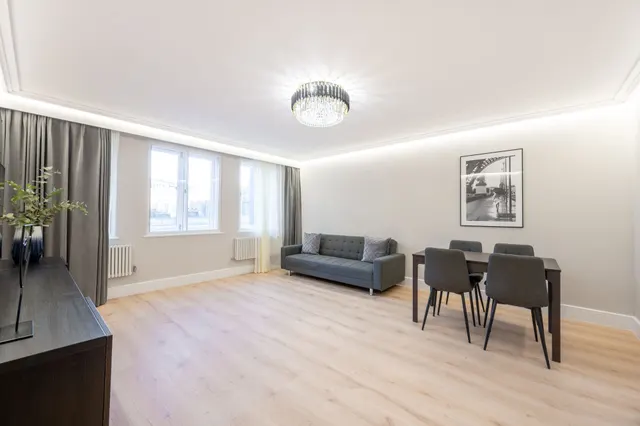 19 Alexandra Court, 5 Moscow Road, London, photo 1