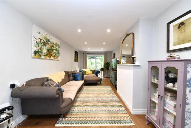 Photo 2 — Warwick Road, Stevenage, Herts, SG2 0QS