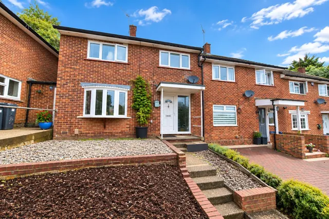Warwick Road, Stevenage, Herts, SG2 0QS, photo 1