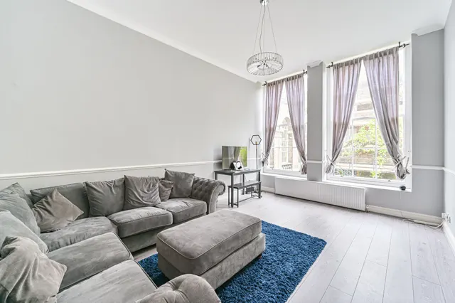 6 Godwin House, Royal Herbert Pavilions, Gilbert Close, London, photo 1