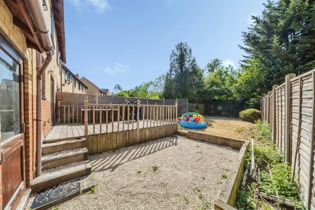 Photo 3 — Lamberhurst Grove, Kents Hill, Milton Keynes