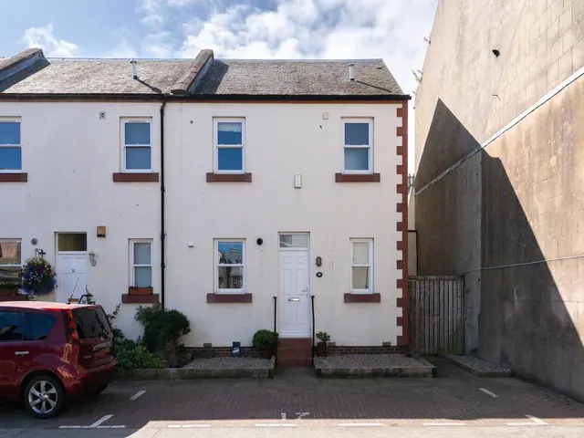 Forth Street, North Berwick, East Lothian, EH39 4HX, photo 1
