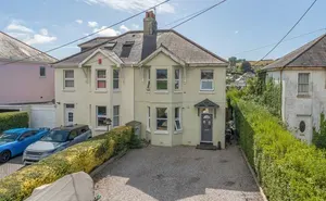 Dean Cross Road, Plymouth, Devon, PL9