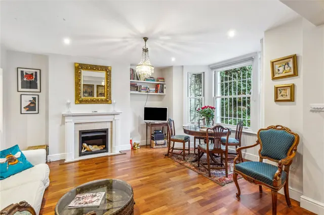 Campden Grove, London, W8, photo 1