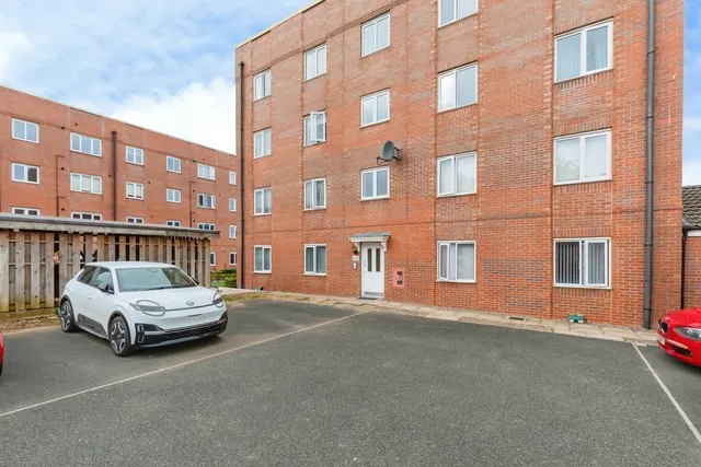 Childer Close, Coventry, CV6, photo 1